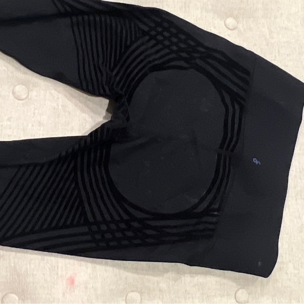 Fanka resistance reversible leggings black womens Small 4/6/8